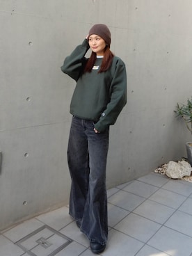 「Champion」｜ALEXIA STAMさん（レディース・163cm）の秋コーディネート