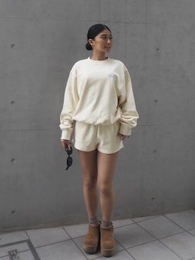 「ALEXIA STAM（アリシアスタン）のLogo Patch Sweatshirt /ロゴパッチスウェットトップス（スウェット、イエロー系）」を使った、ALEXIA STAMさん（レディース・163cm）の春コーディネート