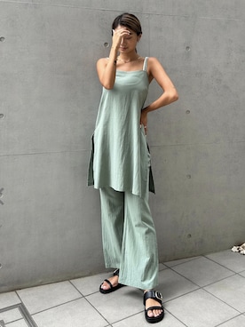 ALEXIA STAMさん（レディース・164cm）の夏コーディネート