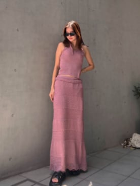 「ピンクニット」｜ALEXIA STAMさん（レディース・156cm）の夏コーディネート
