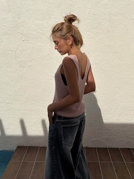 「ALEXIA STAM（アリシアスタン）のV Neck Summer Knit Top/Vネックサマーニット（ニット/セーター、ピンク系）」を使った、ALEXIA STAMさん（レディース・159cm）の夏コーディネート