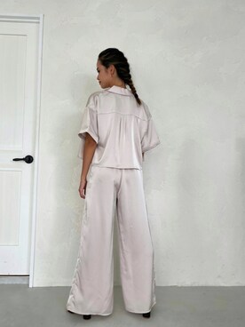 ALEXIA STAMさん（レディース・161cm）の秋コーディネート