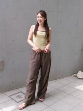 「ALEXIA STAM（アリシアスタン）の[Care Bears x ALEXIA STAM] Sweat Pants /ケアベアコラボ スウェットパンツ（スウェットパンツ、ブラウン系）」を使った、ALEXIA STAMさん（レディース・158cm）の春コーディネート