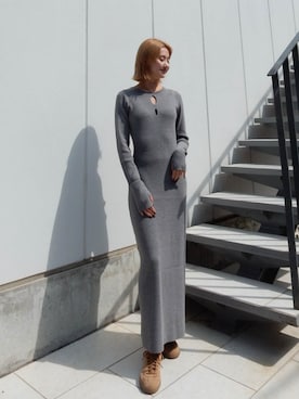 ALEXIA STAMさん（レディース・156cm）の秋コーディネート