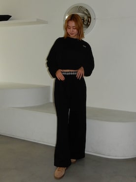 ALEXIA STAMさん（レディース・156cm）の秋コーディネート