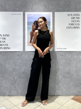 ALEXIA STAMさん（レディース・163cm）の夏コーディネート