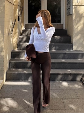 ALEXIA STAMさん（レディース・160cm）の冬コーディネート