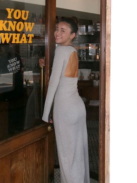 ALEXIA STAMさん（レディース・158cm）の秋コーディネート