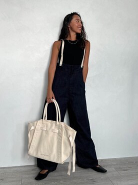 ALEXIA STAMさん（レディース・163cm）の夏コーディネート