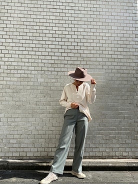 ALEXIA STAMさん（レディース・161cm）の秋コーディネート