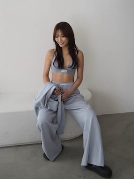 ALEXIA STAMさん（レディース・164cm）の春コーディネート