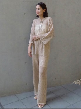 ALEXIA STAMさん（レディース・164cm）の春コーディネート