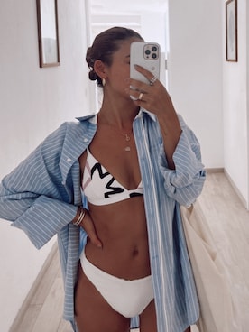 「アイテム（水着/着物・浴衣）」を使った、ALEXIA STAMさん（レディース・158cm）の秋コーディネート