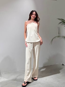 ALEXIA STAMさん（レディース・156cm）の夏コーディネート