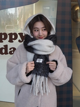 ALEXIA STAMさん（レディース・156cm）の秋コーディネート