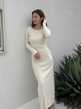 「ALEXIA STAM（アリシアスタン）のRandom-Rib Tie Dress /パッドin チョーカーワンピース（ワンピース、ベージュ系）」を使った、ALEXIA STAMさん（レディース・155cm）の秋コーディネート