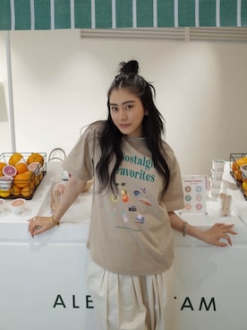 「ベージュコーデ」｜ALEXIA STAMさん（レディース・160cm）の夏コーディネート