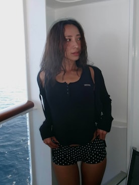 ALEXIA STAMさん（レディース・163cm）の秋コーディネート