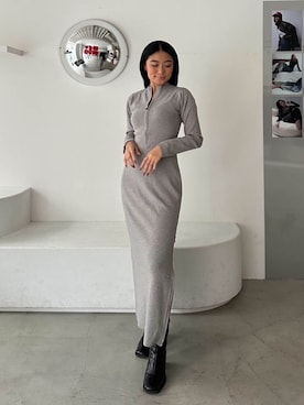 ALEXIA STAMさん（レディース・157cm）の秋コーディネート