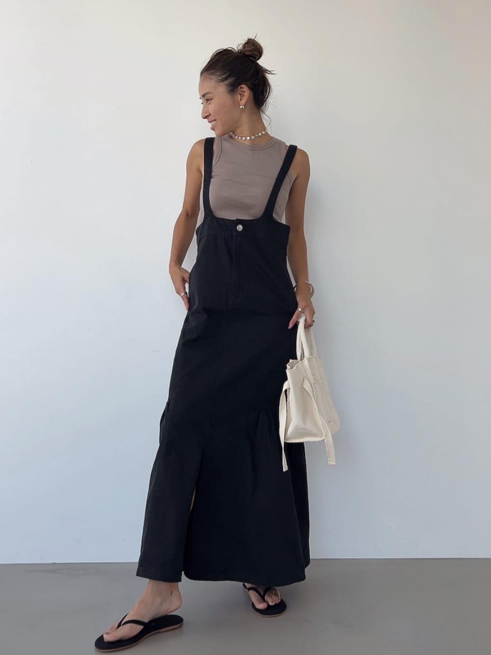 ALEXIA STAMのサロペット/オーバーオールを使った人気ファッション