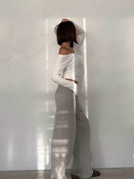 ALEXIA STAMさんのコーディネート