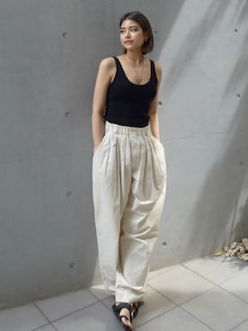 ALEXIA STAMさん（レディース・155cm）の春コーディネート