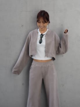 ALEXIA STAMさん（レディース・164cm）の秋コーディネート