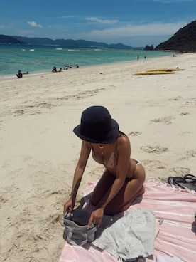 「アイテム（水着）」を使った、ALEXIA STAMさん（レディース・158cm）の夏コーディネート
