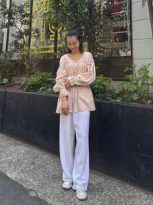 FLAGSHIP STORE OMOTESANDOALEXIA STAMさんのシャツ/ブラウスを使った 