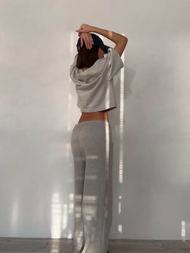 ALEXIA STAMさんのコーディネート