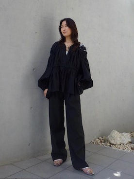 ALEXIA STAMさん（レディース・164cm）の春コーディネート