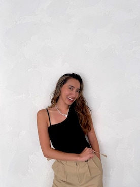 ALEXIA STAMさん（レディース・163cm）の夏コーディネート