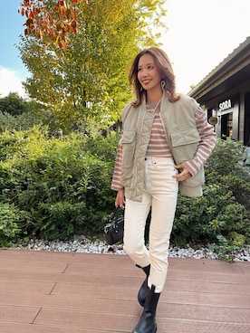 ALEXIA STAMさん（レディース・163cm）の秋コーディネート