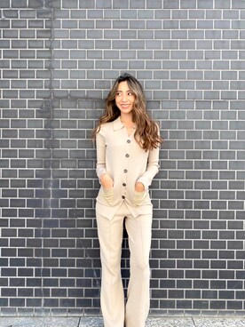 ALEXIA STAMさん（レディース・163cm）の秋コーディネート