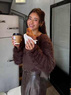 ALEXIA STAMさん（レディース・158cm）の秋コーディネート