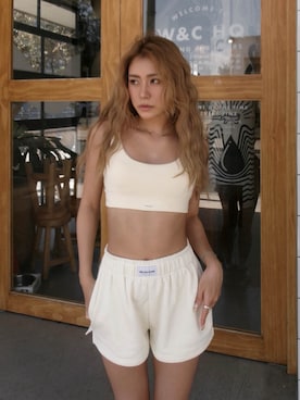 ALEXIA STAMさん（レディース・160cm）の冬コーディネート