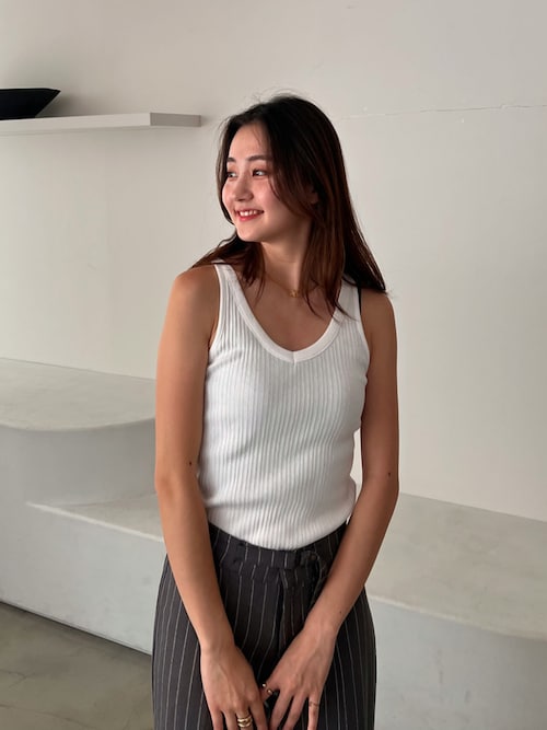 タンクトップ alexiastam V-Neck Rib Tank Top Khaki Basic V Neck Rib Tank Top | ALEXIA STAM
