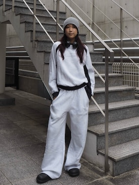 ALEXIA STAMさん（レディース・164cm）の秋コーディネート