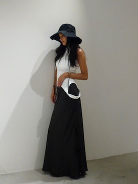 ALEXIA STAMさん（レディース・157cm）の夏コーディネート