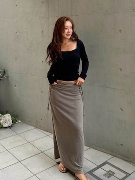 「ALEXIA STAM（アリシアスタン）のSide Drawstring Skirt /サイドスピンドルスカート（スカート、ブラウン系）」を使った、ALEXIA STAMさん（レディース・155cm）の秋コーディネート