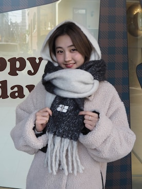 ALEXIA STAMさん（レディース・156cm）の秋コーディネート