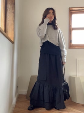 ALEXIA STAMのスウェットを使った人気ファッション