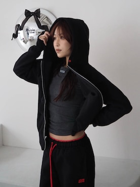 ALEXIA STAMさんのコーディネート