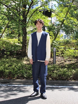 「Uiscel（ユイセル）のアイテム（シューズ）」を使った、吉沢成夏（ヨシザワセナ）さん（メンズ・180cm）の秋コーディネート