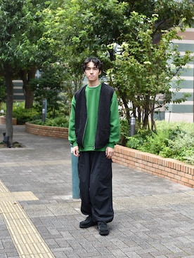 「is-ness（イズネス）のアイテム（パンツ）」を使った、吉沢成夏（ヨシザワセナ）さん（メンズ・180cm）の秋コーディネート
