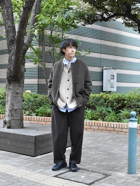 「Uiscel（ユイセル）のアイテム（シューズ）」を使った、吉沢成夏（ヨシザワセナ）さん（メンズ・180cm）の秋コーディネート