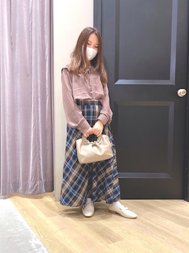 「お買い物」｜「アイテム（ローファー）」を使った、Haruさん（レディース・144cm）の秋コーディネート