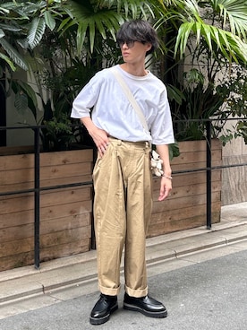 「ONCILY（オンシェリー）のアイテム（チノパンツ）」を使った、おやすみくん💤さん（メンズ・170cm）の夏コーディネート