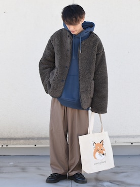 「MAISON KITSUNE」｜「アイテム（ブルゾン）」を使った、おやすみくん💤さん（メンズ・170cm）の冬コーディネート