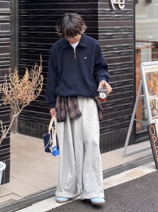 「epnok(エプノック)の【EPNK】Vertical tuck sweat pants / バーティカルタックスウェットパンツ(スウェットパンツ)」を使った、おやすみくん💤さん(メンズ・170cm)の秋コーディネート